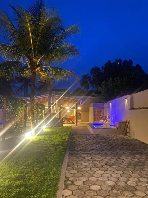 Novo-Refugio Do Arquiteto - Casa Coqueiro, 4 Minutos Caminhando Ate A Praia ساو سيباستياو المظهر الخارجي الصورة